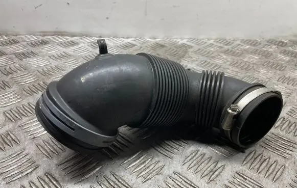 Skoda Superb B8 (3V) Air intake hose/pipe 5Q0129654E