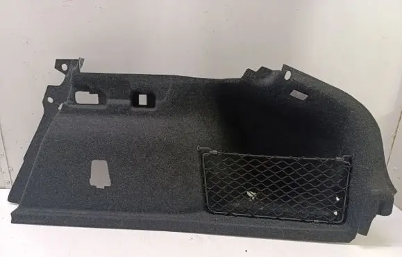 Trunk/boot side trim panel