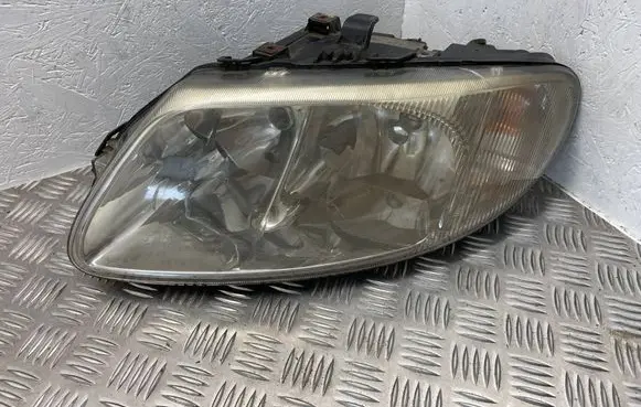 Chrysler Grand Voyager IV Headlight/headlamp 04857711AB 5875100000