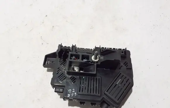 Mercedes-Benz GLE W167 Fuse module A1675402434