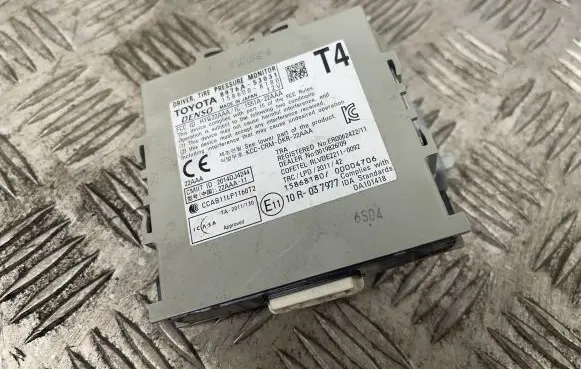 Lexus IS III XE30 Tire pressure control unit 8976A53031