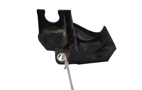 Volvo V40 Cross country Gear shift cable bracket 31321706