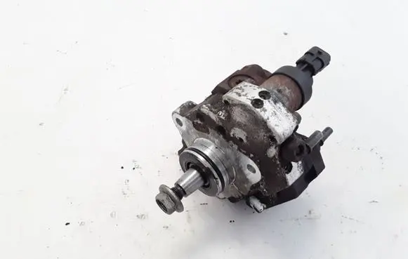 Fuel injection high pressure pump