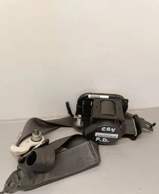 Honda CR-V Front seatbelt 6188421B