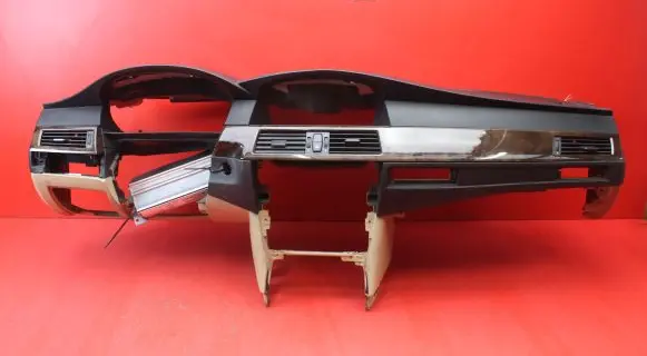 BMW 5 E60 E61 Dashboard