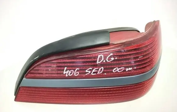 Peugeot 406 Rear/tail lights 963036470 LP1G1208D