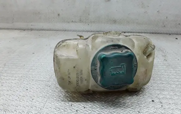 Volvo S80 Coolant expansion tank/reservoir 8683455 8683456