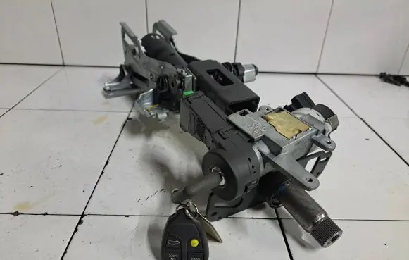 Volvo S80 Ignition lock 8626324 16184