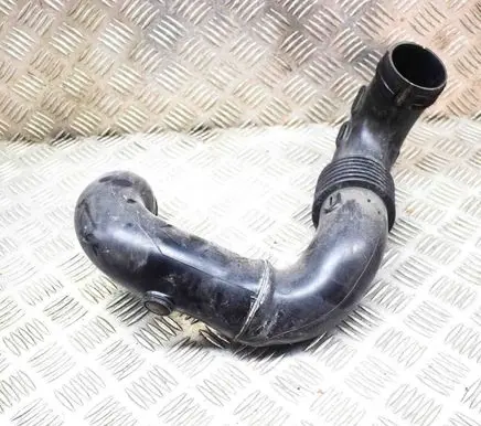 Opel Movano B Air intake duct part 165554107R 70356875
