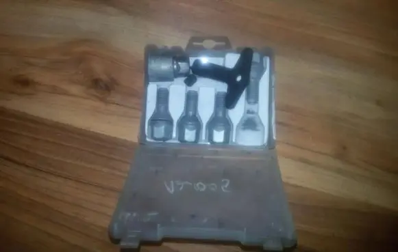 Renault Scenic II - Grand scenic II Nuts/bolts 