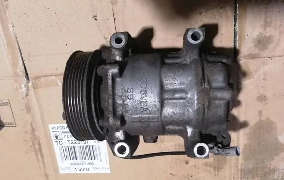 Suzuki Liana Air conditioning (A/C) compressor (pump) SD6V12 001420354L