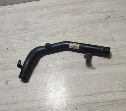 Jaguar F-Pace Engine coolant pipe/hose G4D38A512AF