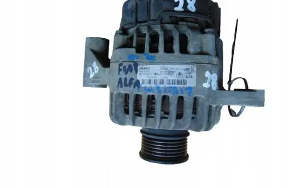 Alfa Romeo Giulietta Generator/alternator 51884886