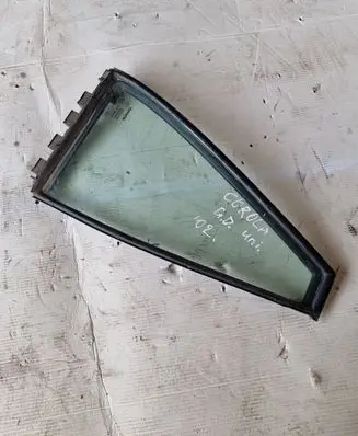 Toyota Corolla E120 E130 Rear vent window glass 43R00097