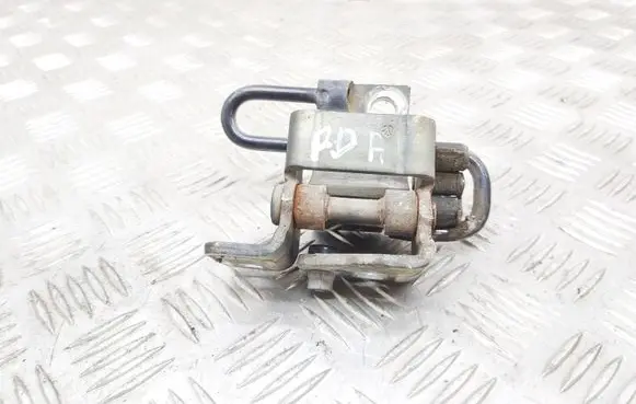 Volkswagen Golf VI Front door lower hinge 1K0831412