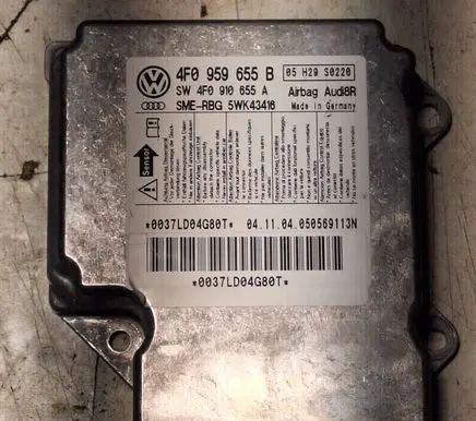 Audi A6 S6 C6 4F Airbag control unit/module 4F0959655B 4F0910655A 05H29S0220