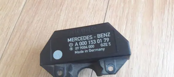 Mercedes-Benz C W203 Other relay A0001530179 899084000