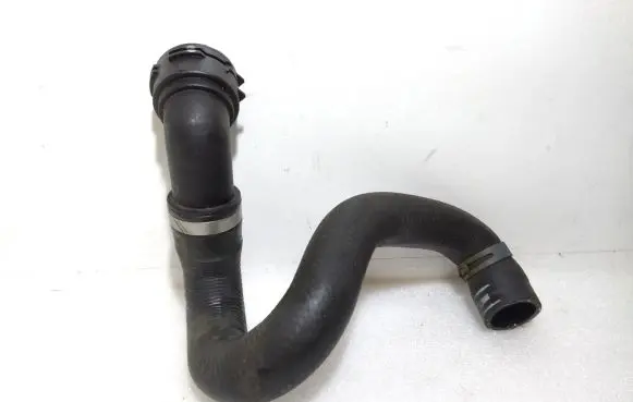 Audi Q5 SQ5 Engine coolant pipe/hose 8R0122101Q W102