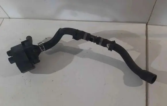 Tesla Model X Engine coolant pipe/hose 103215800F C106510P