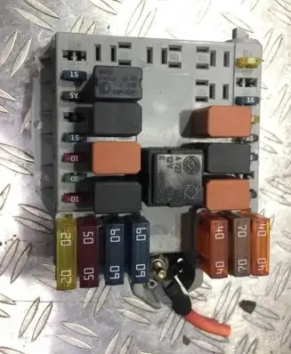 Fiat Doblo Fuse box set 46752706