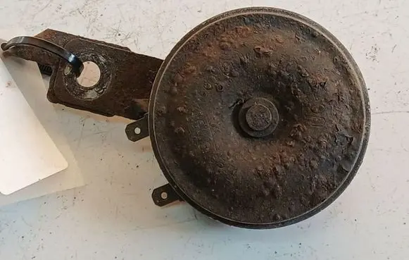 Nissan Tiida C11 Horn signal 