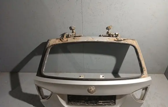 BMW 3 E90 E91 Tailgate/trunk/boot lid 