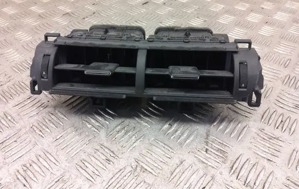 Lexus NX Dash center air vent grill 55670-78010