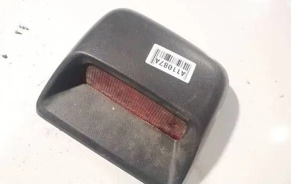 Mazda 323 Third/center stoplight 28661781