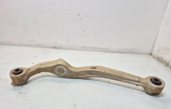 Nissan Rogue Rear control arm
