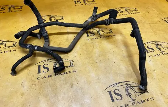 Ford Escape III Engine coolant pipe/hose 