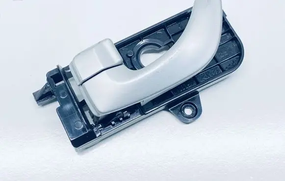 Hyundai Sonata Front door interior handle 826103K020XZ