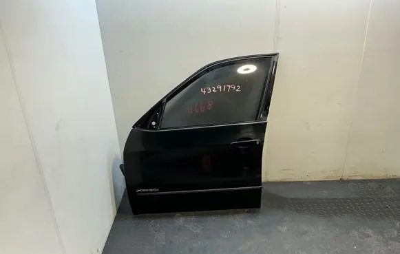 BMW X5 E70 Front door 