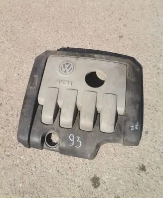 Volkswagen PASSAT B6 Engine cover (trim)
