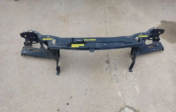 Volvo XC90 Top upper radiator support slam panel 9430301