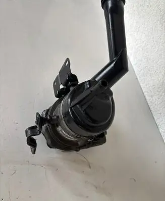 Peugeot 308 SW Power steering pump A0015316 9684979080