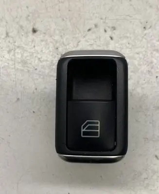 Mercedes-Benz E W212 Electric window control switch A2049058102