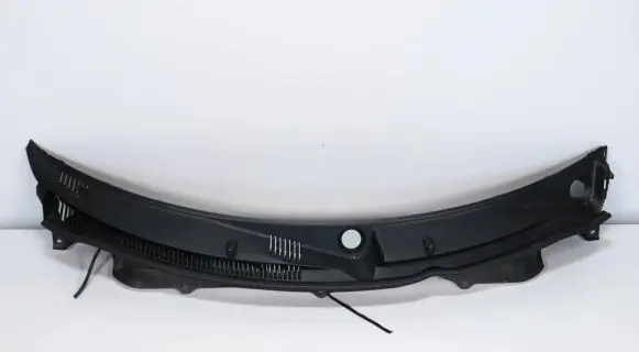 Suzuki Swift II Wiper trim 7237568L3