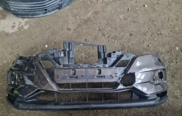 Nissan Qashqai Front bumper 62022HV00H