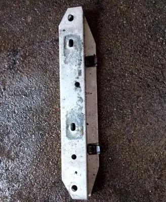Mercedes-Benz CLS C218 X218 Muffler mount bracket/holder A2126190025