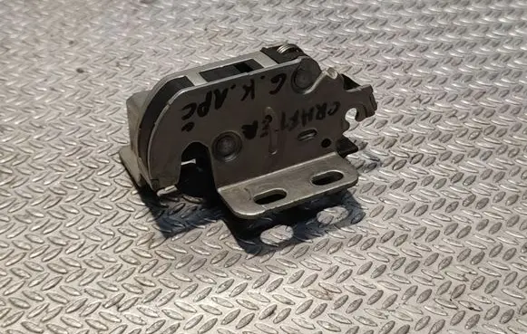 Volkswagen Crafter Rear door lock A9067400035