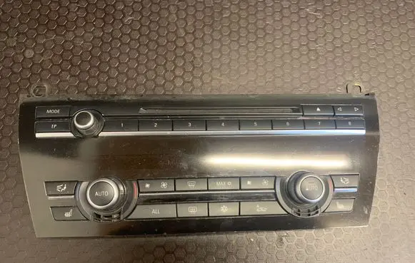 BMW 7 F01 F02 F03 F04 Climate control unit 9212460 0000016161 900252540013