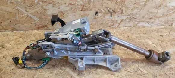 Steering wheel axle set