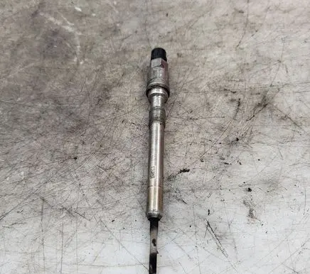 Audi Q7 4L Glow plug 0103111103 11520710