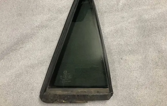 Mazda CX-5 Rear side window KD5372651