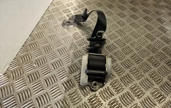 Opel Signum Rear seatbelt 09185517 13146623F