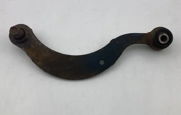 Toyota Auris E180 Rear control arm