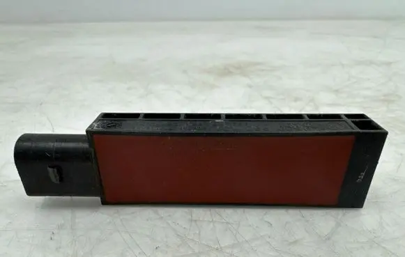 Volkswagen Golf VII Keyless system antenna 5Q0962131
