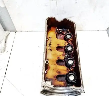 Honda Civic Rocker cam cover 