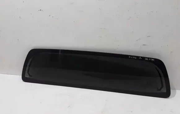 Toyota Hilux (AN120, AN130) Rear windscreen/windshield window 648010K160
