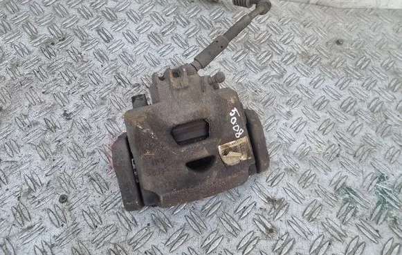 Peugeot 5008 Front brake caliper